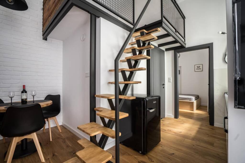 5Eco Apart Pearl Jagiellonska 27 Warszawa Old Town Экстерьер фото