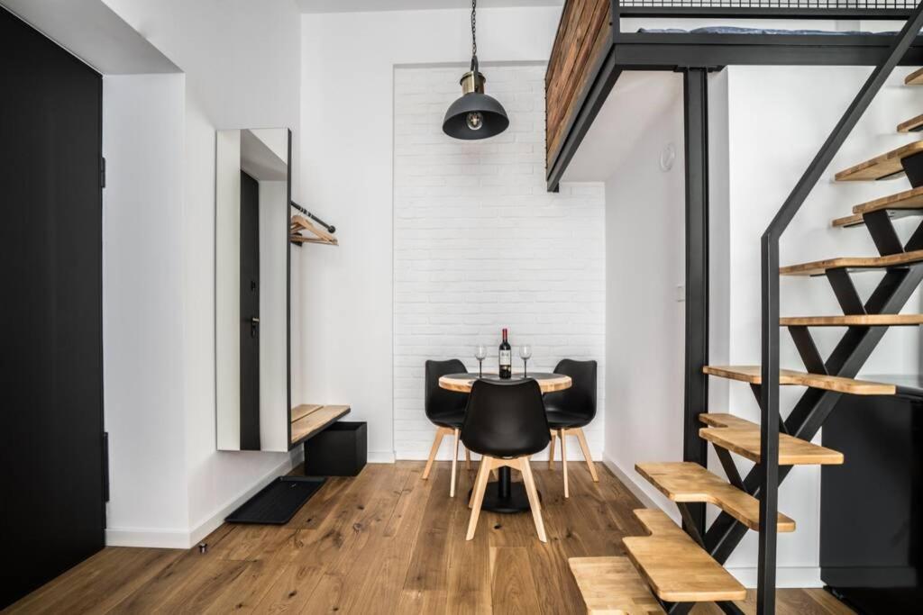 5Eco Apart Pearl Jagiellonska 27 Warszawa Old Town Экстерьер фото
