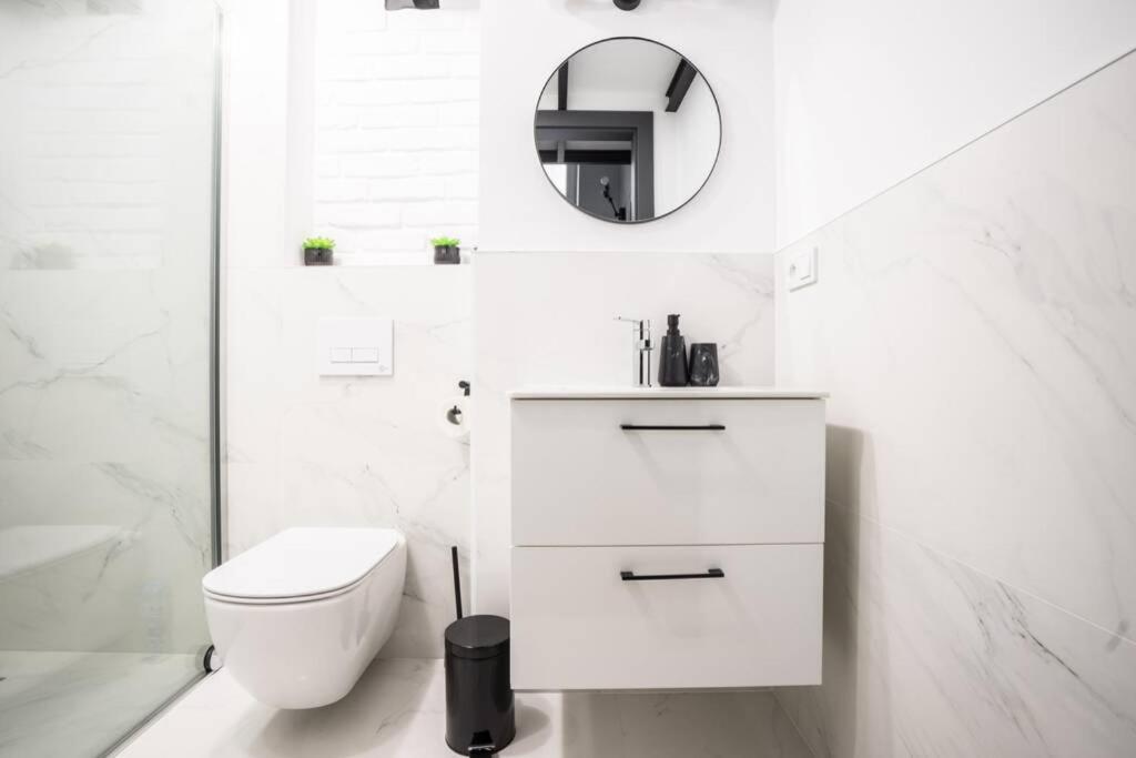 5Eco Apart Pearl Jagiellonska 27 Warszawa Old Town Экстерьер фото